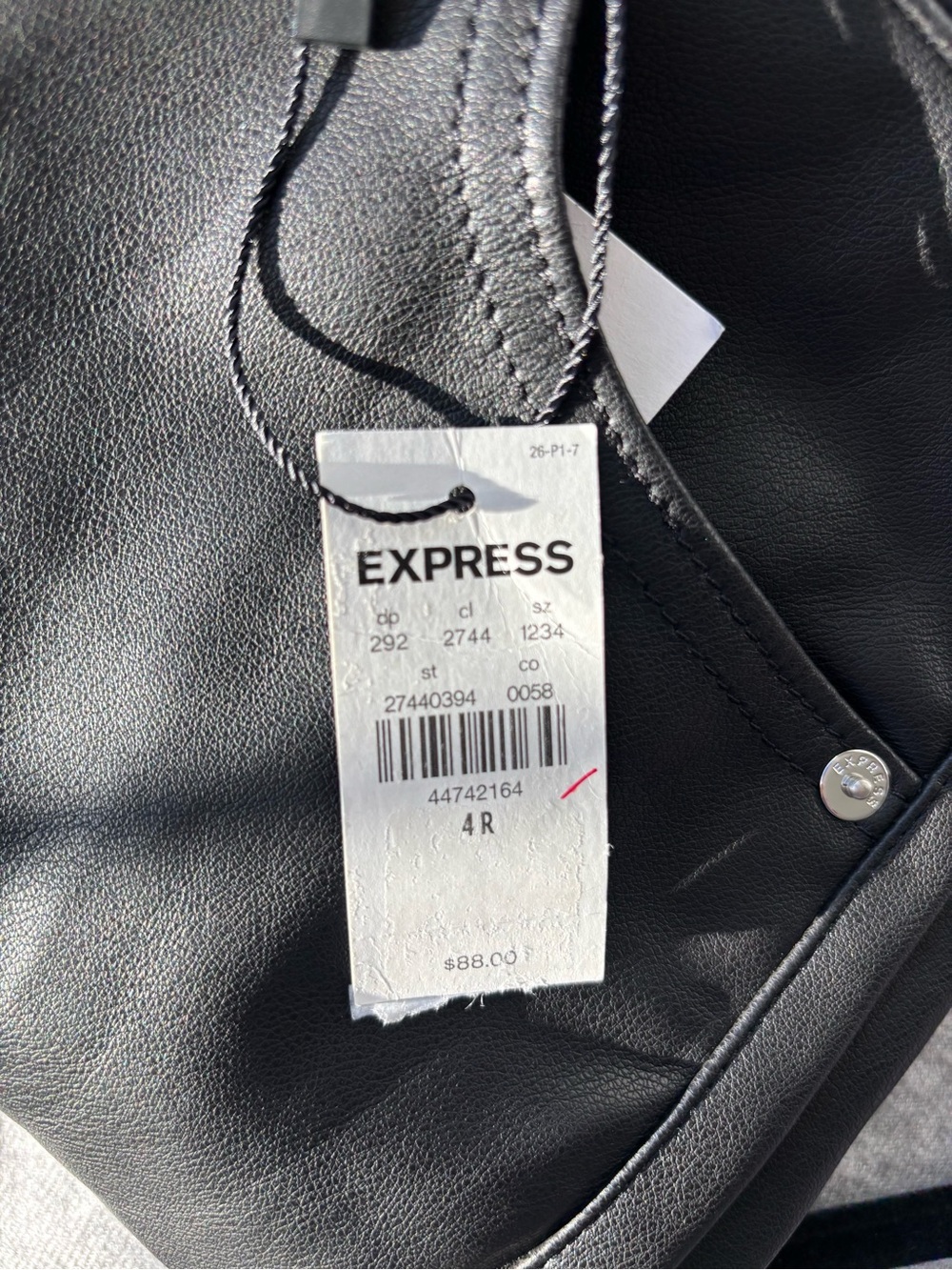 Minimalist Express Cropped Flare Faux Leather Pants 4R Black NWT Matrix - Picture 9 of 9